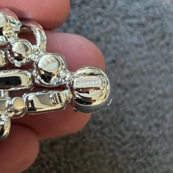 Vintage Eisenberg Ice AB Rhinstone Brooch & Weiss Clip On Earrings - Picture 10 of 12